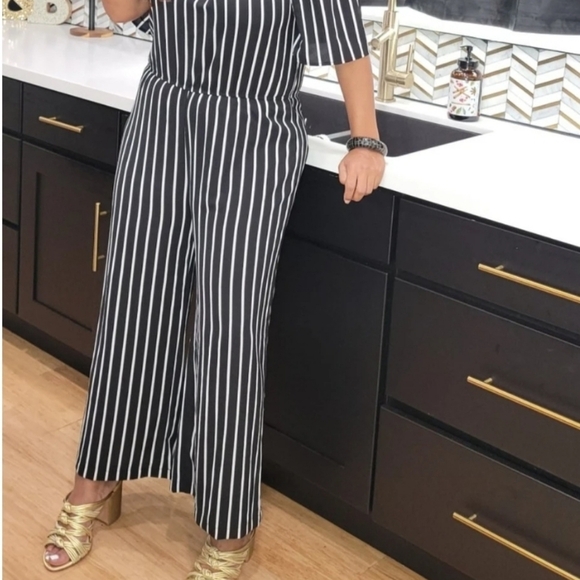 Off the Shoulder Black and White Jumpsuit - Picture 2 of 2